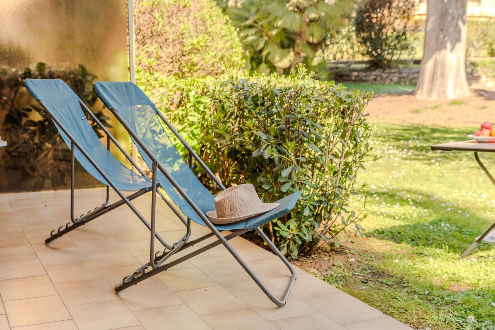 Les 15 Pins & La Mer -Your Green Getaway Near Sea & Beach 昂蒂布 外观 照片
